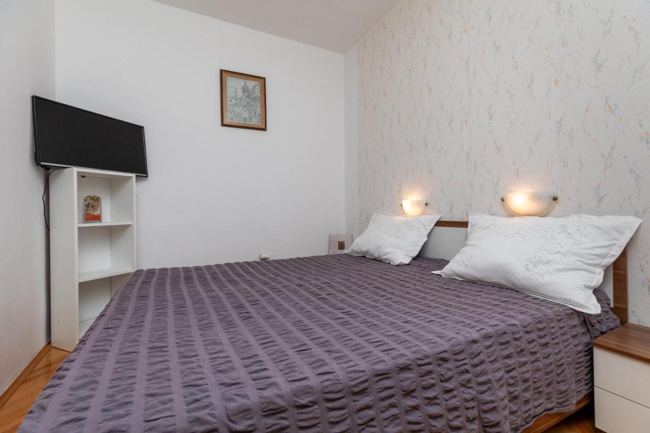 Apartments By The Sea Lokva Rogoznica, Omis - 18638 Εξωτερικό φωτογραφία