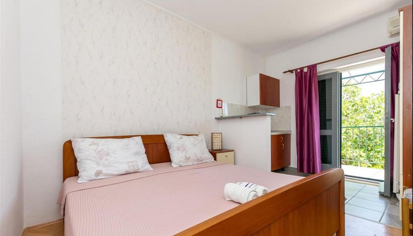 Apartments By The Sea Lokva Rogoznica, Omis - 18638 Εξωτερικό φωτογραφία